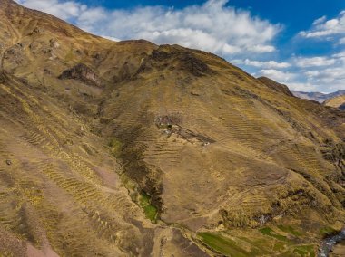 Andes, Peru 'daki yüksek dağ manzarası