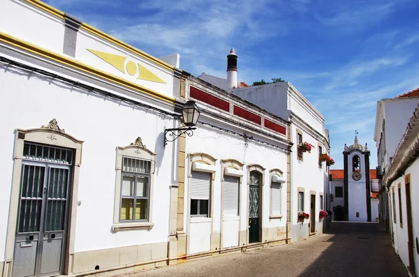 Old street S biustonosze Alportel, Algarve, Portugalia — Zdjęcie stockowe