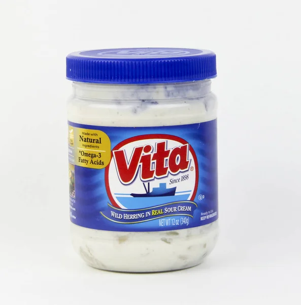 Jar of Vita wild Herring in sour cream sauce — Stock Photo, Image