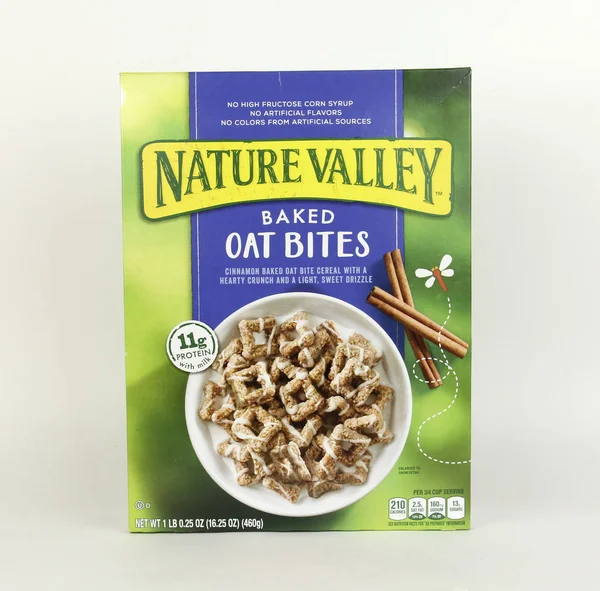 Box of Nature Valley Baked Oat Bites — Stock Photo, Image