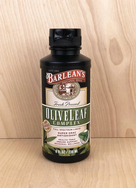 Bottle of Barlean's Olive Leaf Complex — Stock Photo, Image