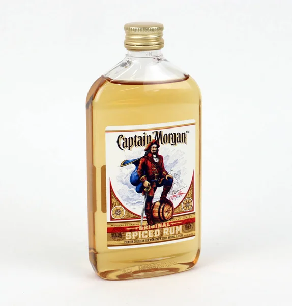 Láhev Captain Morgan Spiced Rum — Stock fotografie