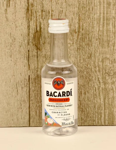 Bottle of Barcardi Dragonberry Rum — Stok fotoğraf