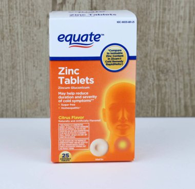 Spencer, Wisconsin, ABD, Mart, 10, 2020 Equate Zink Tabletleri Kutusu Equate, Walmart markasının özel bir ürünüdür.