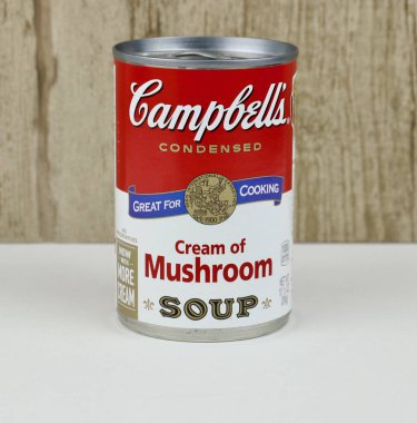 Spencer, Wisconsin, ABD, 8 Mart 2020 Campbell 's Cream of Mantar Çorbası Campbell' s, ABD merkezli ABD merkezli bir şirkettir.