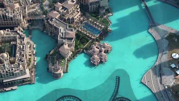 Вид с воздуха на озеро Бурдж-Халифа — стоковое видео