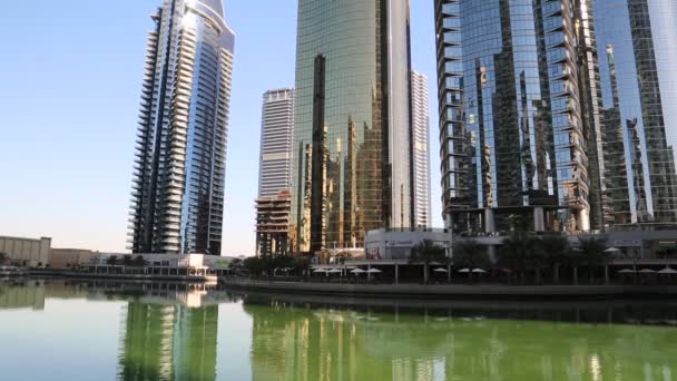 Jumeirah Lakes Towers — Stockvideo