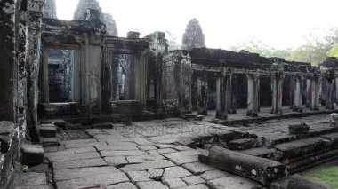 Bayon - antik Khmer Tapınak 