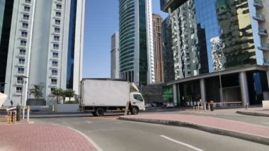  Dubai'deki gökdelenler görüntüleyin