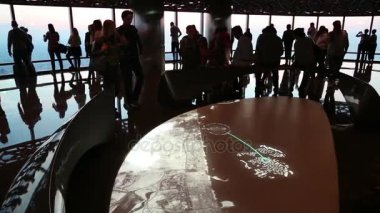 Etkileşimli harita yakın kişi