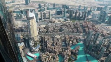 Uluslararası Dubai Kongre ve Sergi Sarayı göl ve adres otel