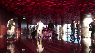 İnsanlar gözlem güverte 