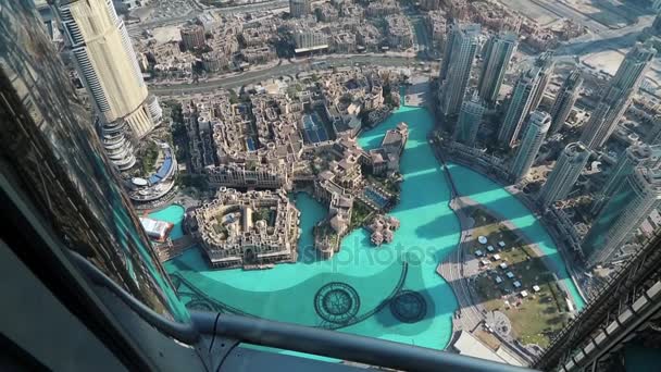 Address hotel and Burj Khalifa Lake — Stock Video
