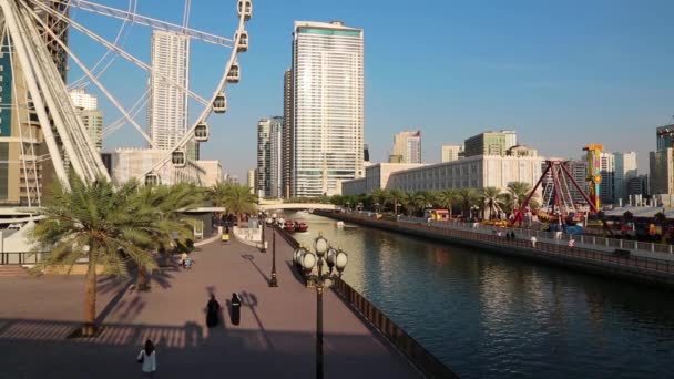 Canal de Al Qasba y noria — Vídeos de Stock