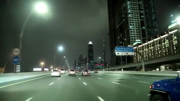 Dubai şehir trafik geceleri — Stok video