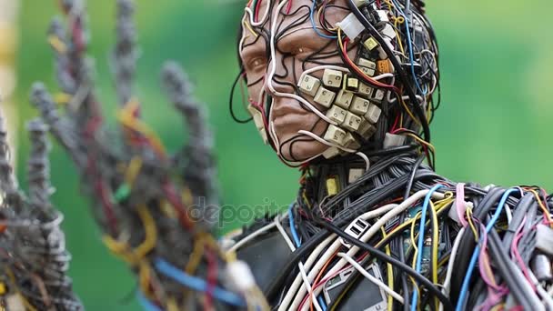 Human sculpture made of electric wires — Stock Video