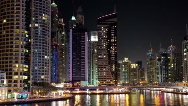 Дубай Марина ночью — стоковое видео