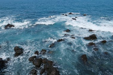 Tenerife adasında dalgalar kopuyor, Kanarya adaları, İspanya