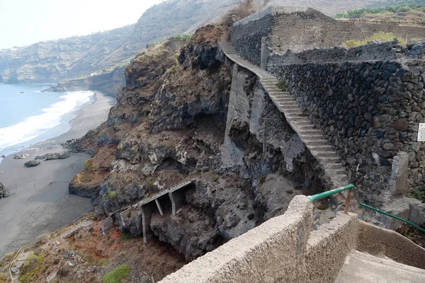 Antiguas Escaleras Demolidas Costa Rocosa Isla Tenerife Islas Canarias Océano —  Fotos de Stock