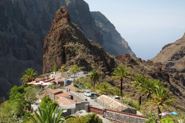 Masca dağ köyü ve vadi, Tenerife adası, Kanarya adaları, İspanya. 1496 'da İspanyol istilasından önce antik Guanche yerleşkesi.