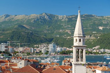 Montenego 'daki Budva şehrinin panoraması