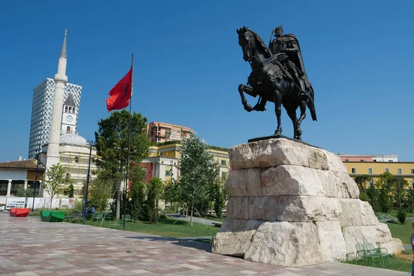 Tiran Arnavutluk Temmuz 2019 Tiran Şehir Merkezi Arnavutluk Başkenti Büyük — Stok fotoğraf