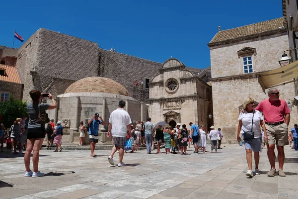 Dubrovnik Croatia Junho 2019 Turistas Nas Ruas Cidade Velha Dubrovnik — Fotografia de Stock