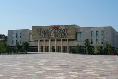 Tiran, Arnavutluk, 7 Temmuz 2019: Tiran 'ın merkez meydanı - Arnavutluk' un başkenti ve en büyük şehri