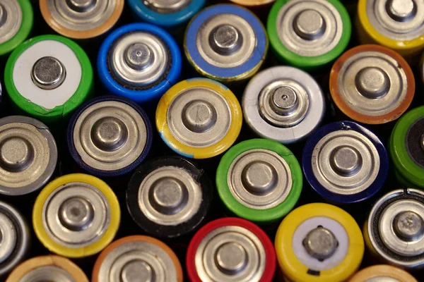 Sok Sokszínű Használt Akkumulátor — Stock Fotó