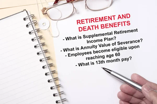 Retirement and Death benefits — Stock Photo, Image