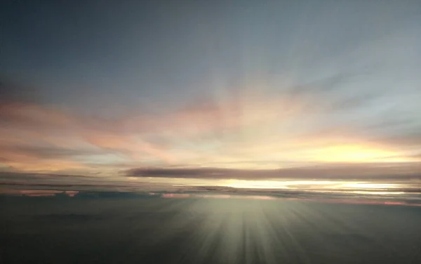 Rayo Sol Paisaje Luz Del Día Puesta Sol Nubes Escénicas —  Fotos de Stock