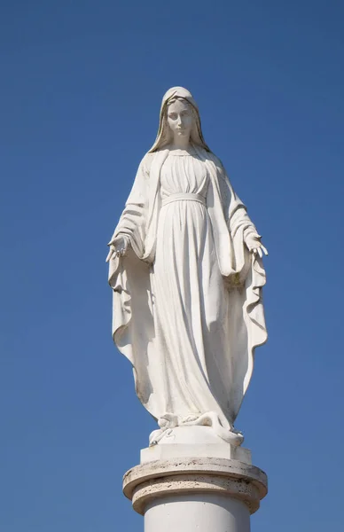 Estatua de Nuestra Señora —  Fotos de Stock