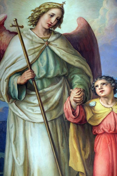 Guardian angel, oltár a bazilikában Jézus Szent szíve, Zágráb, Horvátország — Stock Fotó