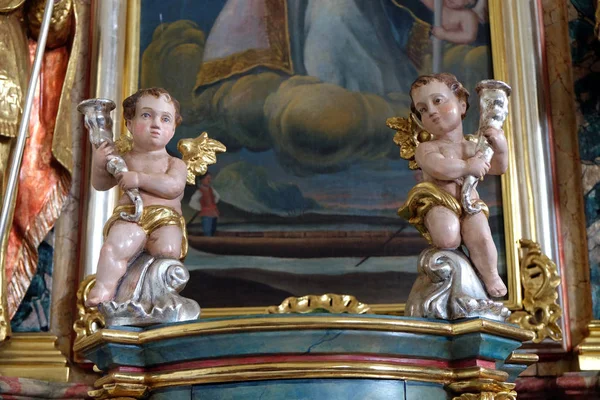 Angels, Church of Our Lady of snow in Kamensko, Croatia — Stock Photo, Image