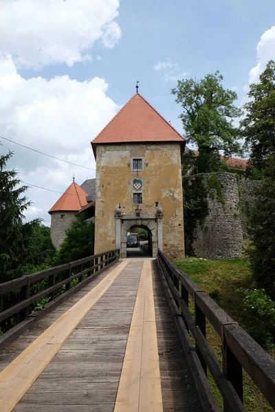 Castelo de Ozalj, Croácia — Fotografia de Stock