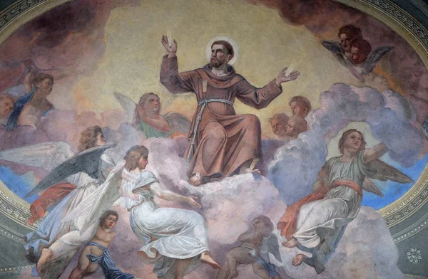 Saint Francis of Assisi surrounded by angels — Stock Photo, Image