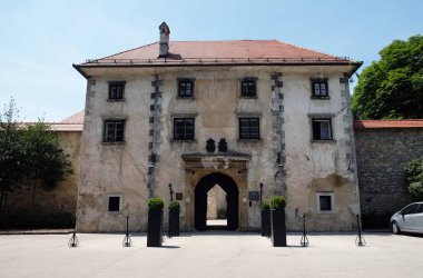 Otocec Kalesi, Slovenya