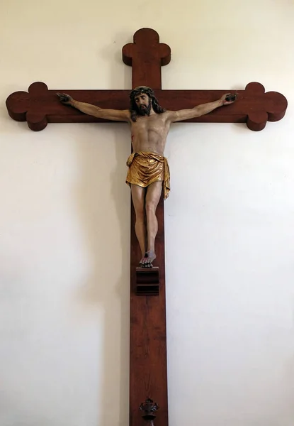 Crucificação, Capela no mosteiro de Cartuxa em Pleterje, Eslovênia — Fotografia de Stock