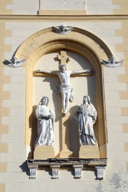 Çarmıha germe, Meryem ve Aziz John haç altında