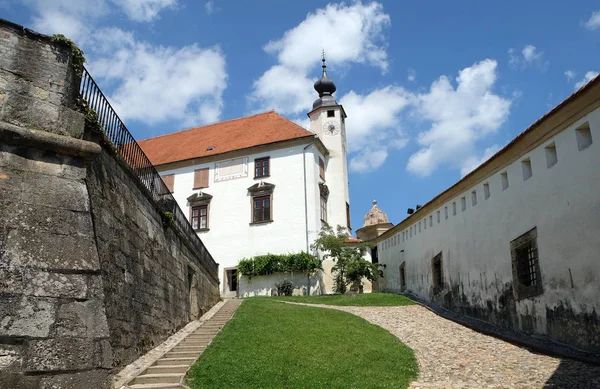 Castillo en Ptuj, Eslovenia —  Fotos de Stock