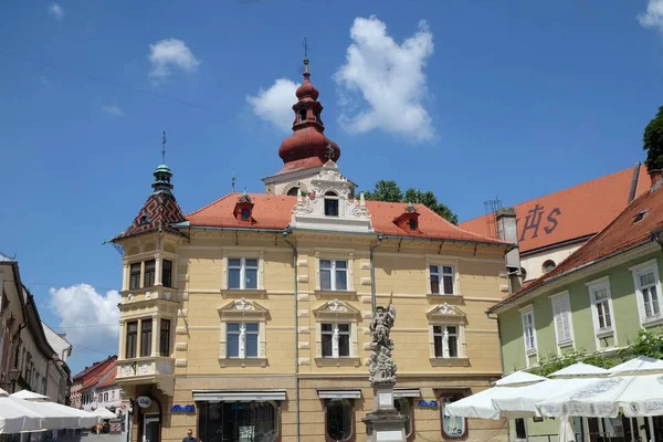 Architecture of Ptuj, Slovenia — Stock Photo, Image
