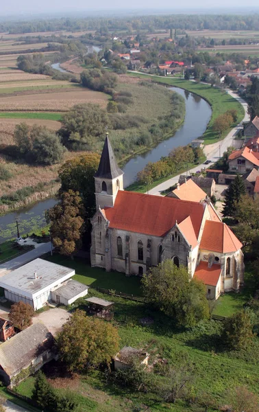 Parish Church of Saint Peter in Velesevec, Croatia — Stock Photo, Image