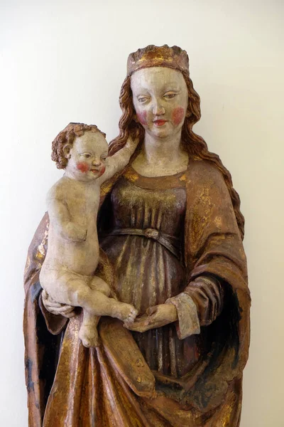 Jomfru Maria og barnet – stockfoto