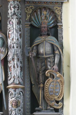 Saint Ladislaus heykeli