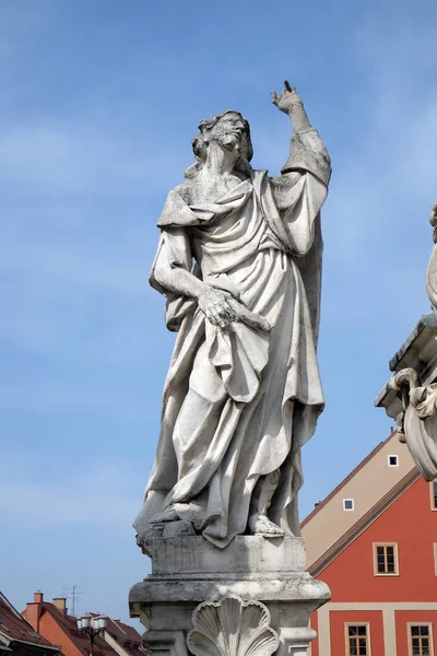 Aziz James heykeli — Stok fotoğraf