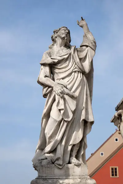Памятник святому Джеймсу — стоковое фото