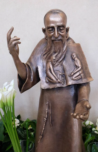 Saint Leopold Mandic — Stock Photo, Image