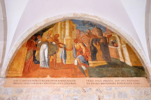 Freski ze scenami z życia świętego Franciszka z Asyżu, krużganek klasztoru franciszkanów w Dubrownik — Zdjęcie stockowe
