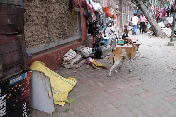 Familia Sin Hogar Viviendo Las Calles Kolkata India Febrero 2016 —  Fotos de Stock