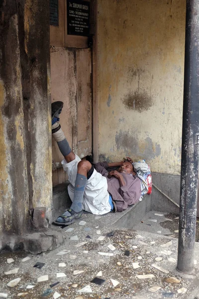 Homeless People Sleeping Footpath Kolkata India February 2016 — Stock Photo, Image